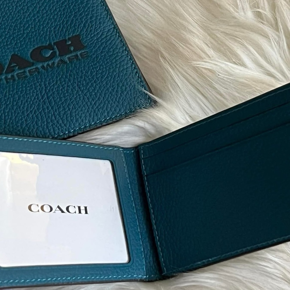 C6698 - Coach Men’s 3-in-1 Wallet - Picture 9 of 11